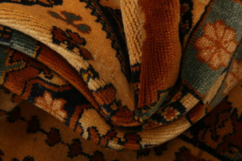 Tabriz Persian Rug  9' 4 x 9' 10  Excellent  Red
