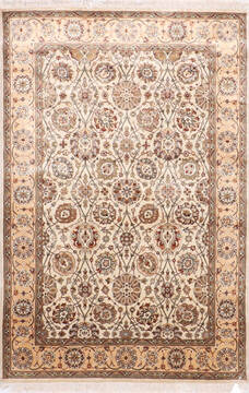 Jaipur White Hand Knotted 4'0" X 6'1"  Area Rug 905-137539
