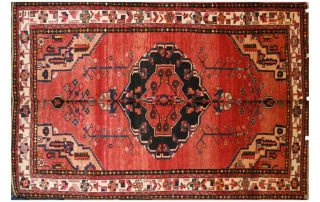 Luri Rug