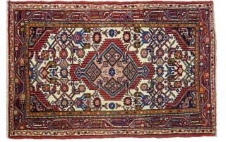 Zagheh Rug