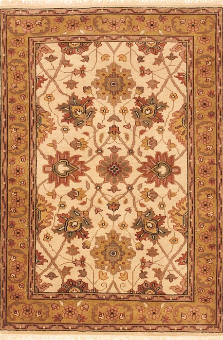 Bhadohi Beige Hand Knotted 40 X 60 Area Rug 100-10510 Image 0