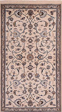 Nain White Hand Knotted 3'9" X 6'8"  Area Rug 100-10547