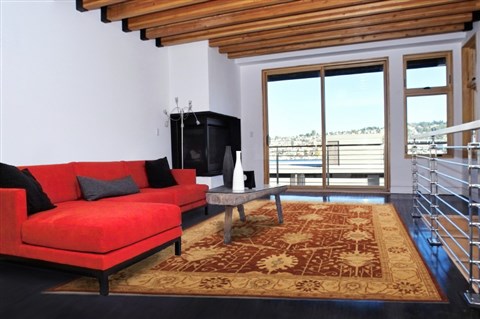 Chobi Red Hand Knotted 90 X 119 Area Rug 100-10981 Image 3