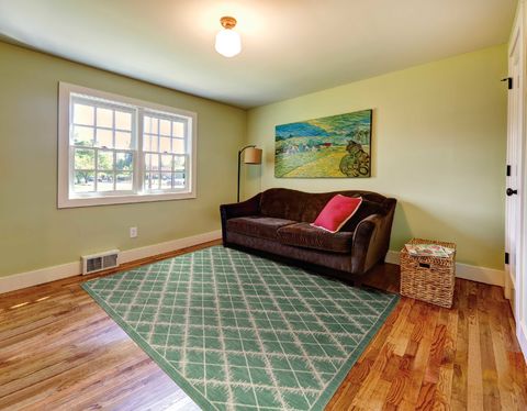 Nourison TRANQUILITY Green 93 X 129 Area Rug 99446262011 805-104658 Image 1