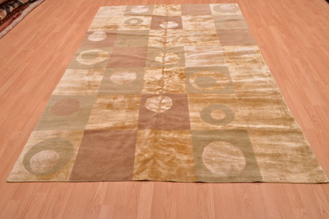 Modern Beige Hand Knotted 60 X 91 Area Rug 134-105888 Image 1