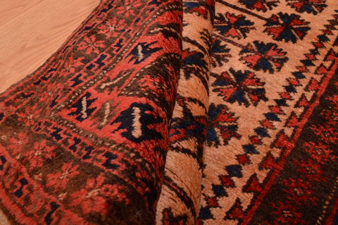 Baluch Beige Hand Knotted 30 X 48 Area Rug 100-105909 Image 10