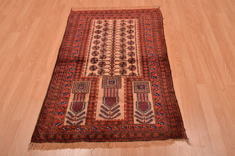 Baluch Beige Hand Knotted 30 X 48 Area Rug 100-105909 Image 4