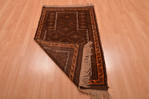 Baluch Brown Hand Knotted 30 X 47 Area Rug 100-105911 Image 12