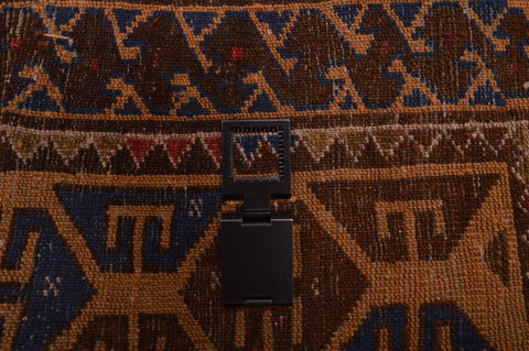 Baluch Brown Hand Knotted 28 X 45 Area Rug 100-105915 Image 14