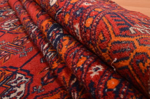 Bokhara Red Hand Knotted 62 X 811 Area Rug 134-108983 Image 13