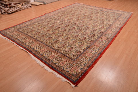 Yazd Green Hand Knotted 82 X 114 Area Rug 134-108985 Image 2