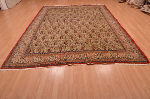 Yazd Green Hand Knotted 82 X 114 Area Rug 134-108985 Image 4