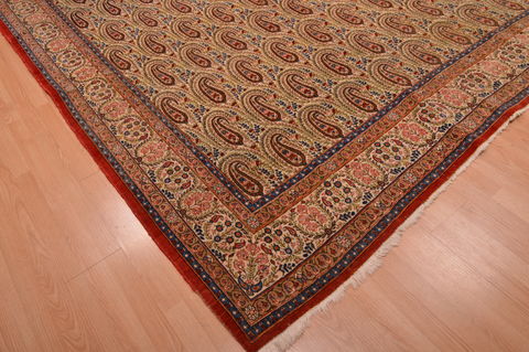 Yazd Green Hand Knotted 82 X 114 Area Rug 134-108985 Image 9