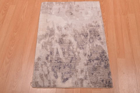 Modern Beige Hand Knotted 19 X 211 Area Rug 100-108986 Image 4