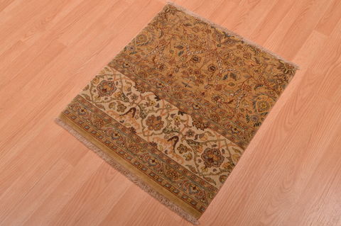 Modern Beige Square Hand Knotted 20 X 23 Area Rug 100-108987 Image 3