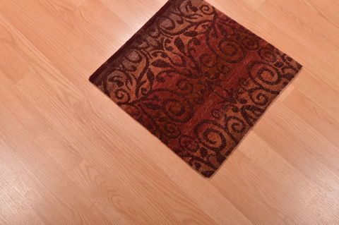 Modern Red Hand Knotted 16 X 17 Area Rug 100-108989 Image 2