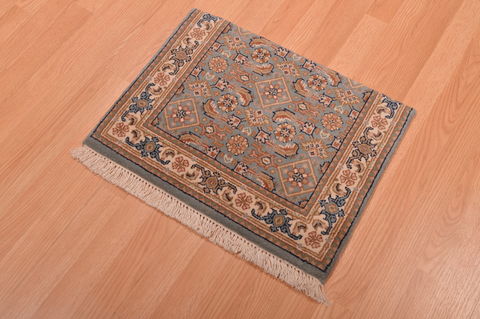 Indo-Persian Green Square Hand Knotted 16 X 20 Area Rug 100-108992 Image 5