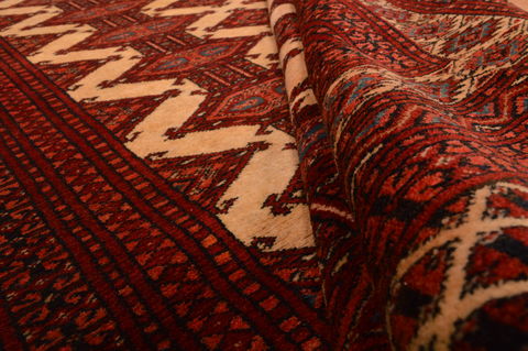Khan Mohammadi Red Hand Knotted 45 X 64 Area Rug 100-109019 Image 13