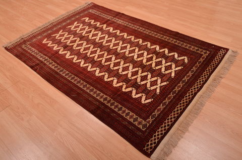 Khan Mohammadi Red Hand Knotted 45 X 64 Area Rug 100-109019 Image 3