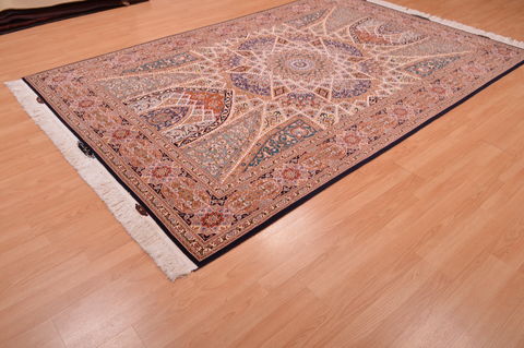 Tabriz Beige Hand Knotted 67 X 100 Area Rug 114-109043 Image 6