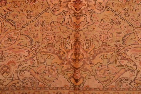 Tabriz Beige Hand Knotted 95 X 124 Area Rug 100-109064 Image 11