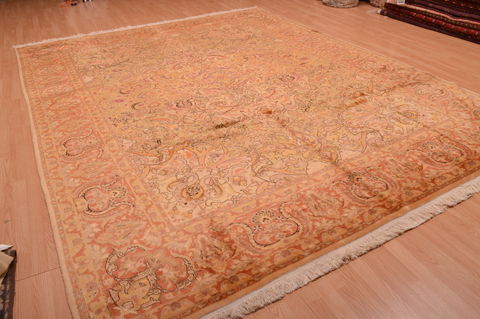 Tabriz Beige Hand Knotted 95 X 124 Area Rug 100-109064 Image 5