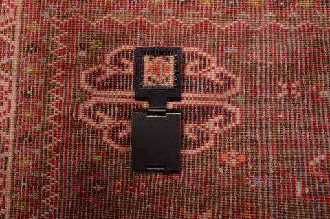 Abadeh Red Hand Knotted 35 X 52 Area Rug 100-109070 Image 16