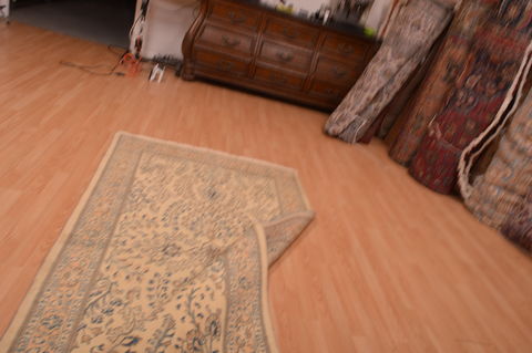 Sarouk Green Hand Knotted 42 X 77 Area Rug 100-109100 Image 11