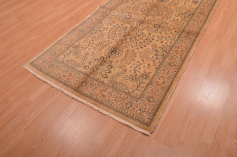 Sarouk Green Hand Knotted 42 X 77 Area Rug 100-109100 Image 2