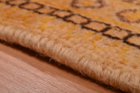 Tabriz Beige Hand Knotted 62 X 84 Area Rug 100-109104 Image 4