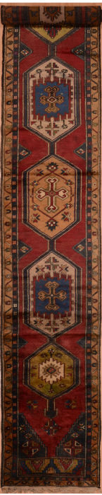 Yalameh Red Runner Hand Knotted 23 X 148 Area Rug 100-109105 Image 0