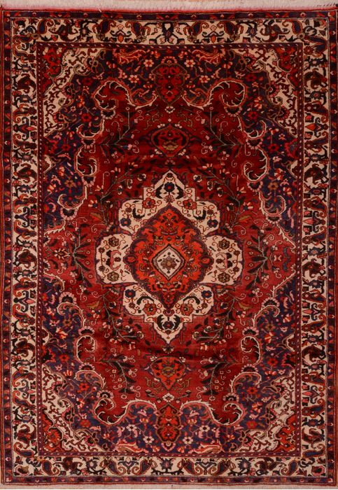 Bakhtiar Red Hand Knotted 71 X 910 Area Rug 100-109106 Image 0
