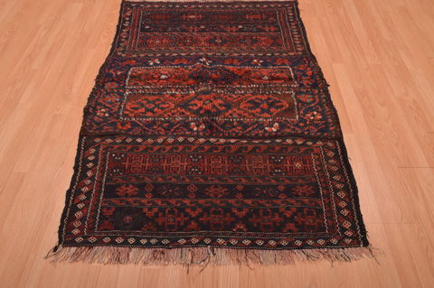 Shahsavan Red Hand Knotted 39 X 55 Area Rug 100-109112 Image 4