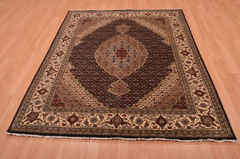 Mahi Beige Hand Knotted 51 X 63 Area Rug 100-109116 Image 13