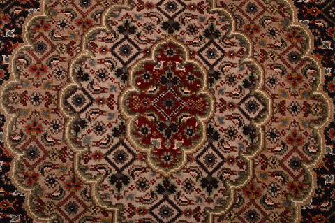 Mahi Beige Hand Knotted 51 X 63 Area Rug 100-109116 Image 5