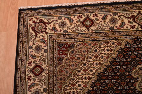 Mahi Beige Hand Knotted 51 X 63 Area Rug 100-109116 Image 6