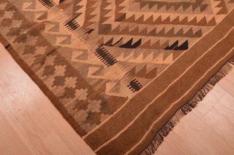 Kilim Brown Hand Knotted 64 X 89 Area Rug 100-109161 Image 7