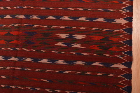 Kilim Red Hand Knotted 48 X 92 Area Rug 100-109190 Image 8