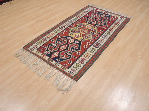 Kilim Red Hand Knotted 33 X 58 Area Rug 100-109244 Image 2