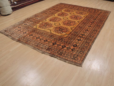 Khan Mohammadi Yellow Hand Knotted 79 X 107 Area Rug 100-109259 Image 2