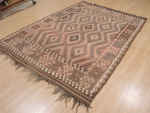 Kilim Beige Flat Woven 65 X 86 Area Rug 100-109268 Image 5