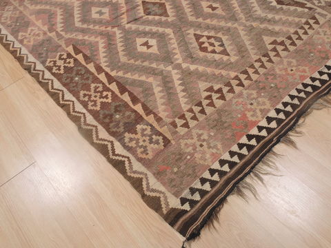 Kilim Beige Flat Woven 65 X 86 Area Rug 100-109268 Image 7
