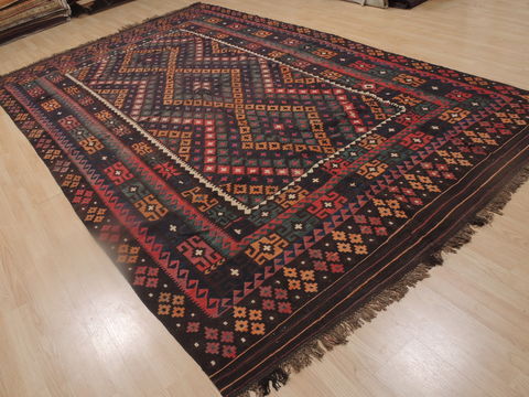 Kilim Red Flat Woven 710 X 132 Area Rug 100-109274 Image 2