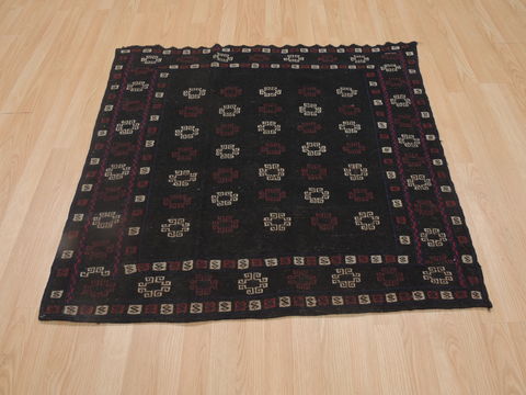 Kilim Blue Square Hand Knotted 37 X 37 Area Rug 100-109289 Image 1