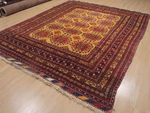 Khan Mohammadi Yellow Hand Knotted 89 X 107 Area Rug 100-109292 Image 2