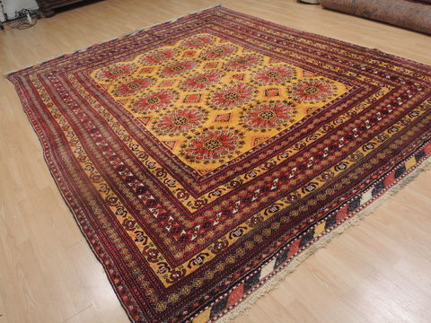 Khan Mohammadi Yellow Hand Knotted 89 X 107 Area Rug 100-109292 Image 5