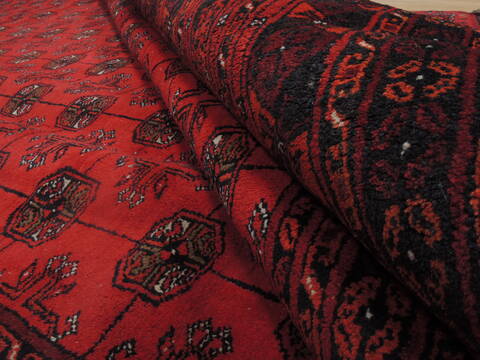 Khan Mohammadi Red Hand Knotted 84 X 110  Area Rug 100-109301 Image 13