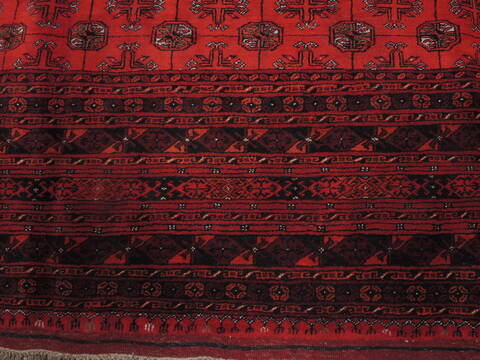 Khan Mohammadi Red Hand Knotted 84 X 110  Area Rug 100-109301 Image 8