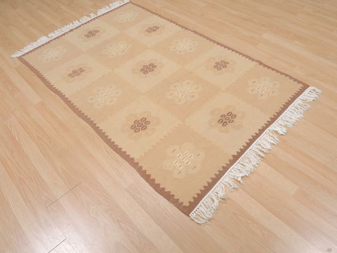 Kilim Beige Flat Woven 40 X 60 Area Rug 100-109305 Image 3