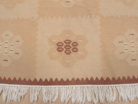Kilim Beige Flat Woven 40 X 60 Area Rug 100-109305 Image 7
